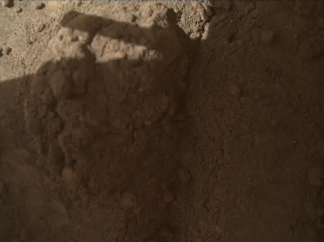 Sol 3853: Mars Hand Lens Imager (MAHLI)