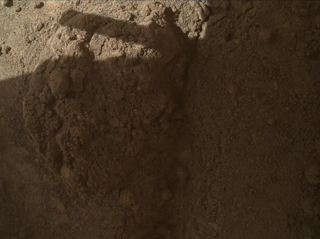 Sol 3853: Mars Hand Lens Imager (MAHLI)