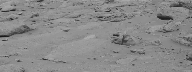 Sol 3855: Mast Camera (Mastcam)