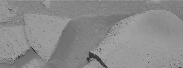 Sol 3855: Mast Camera (Mastcam)