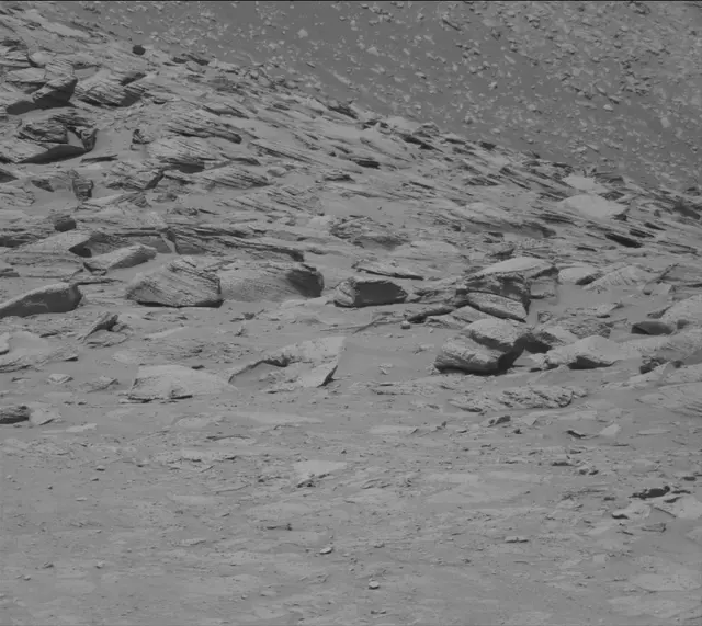 Sol 3855: Mast Camera (Mastcam)