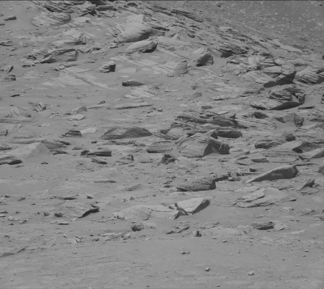 Sol 3855: Mast Camera (Mastcam)