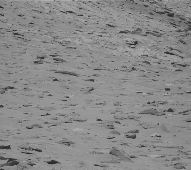 Sol 3855: Mast Camera (Mastcam)