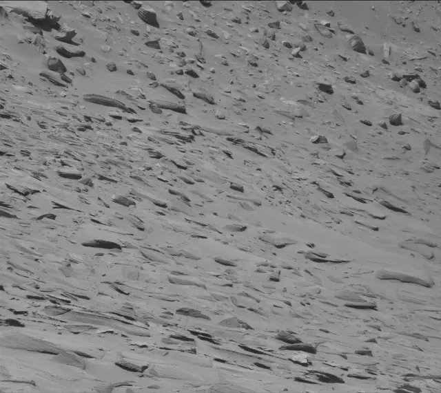 Sol 3855: Mast Camera (Mastcam)