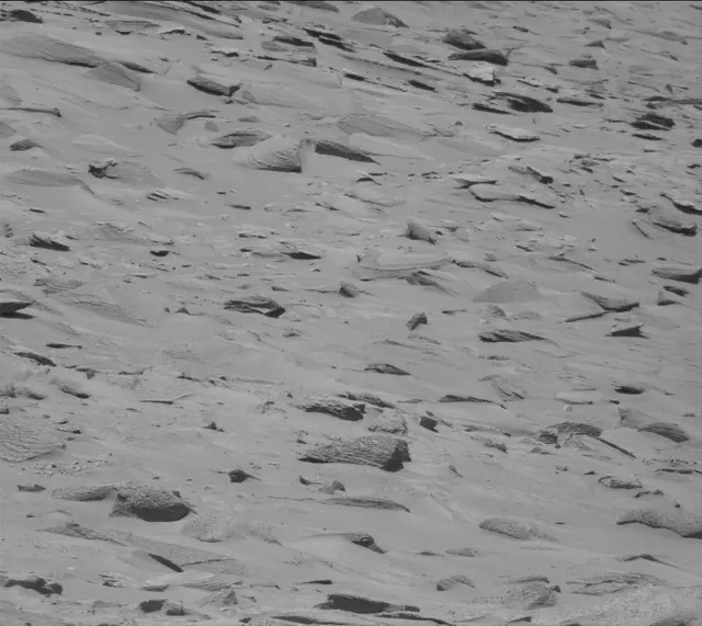 Sol 3855: Mast Camera (Mastcam)