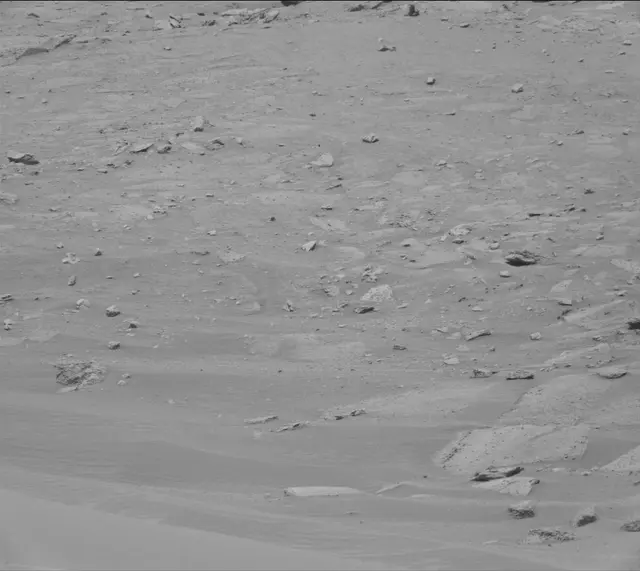 Sol 3855: Mast Camera (Mastcam)