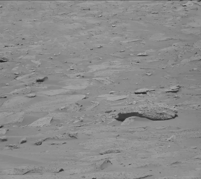 Sol 3855: Mast Camera (Mastcam)