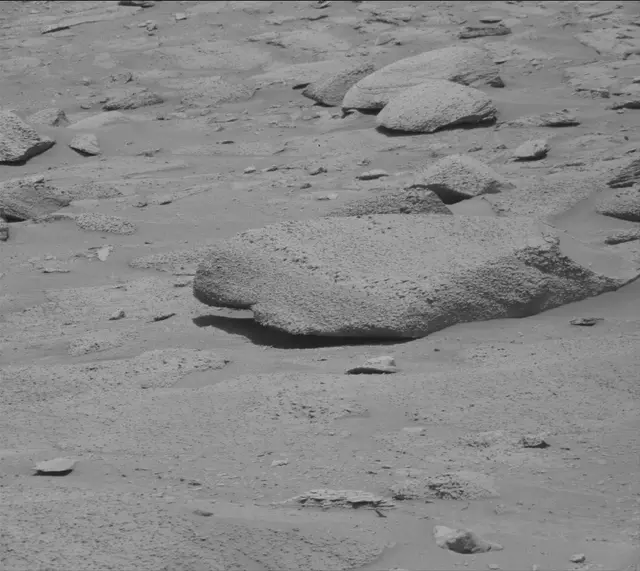 Sol 3855: Mast Camera (Mastcam)