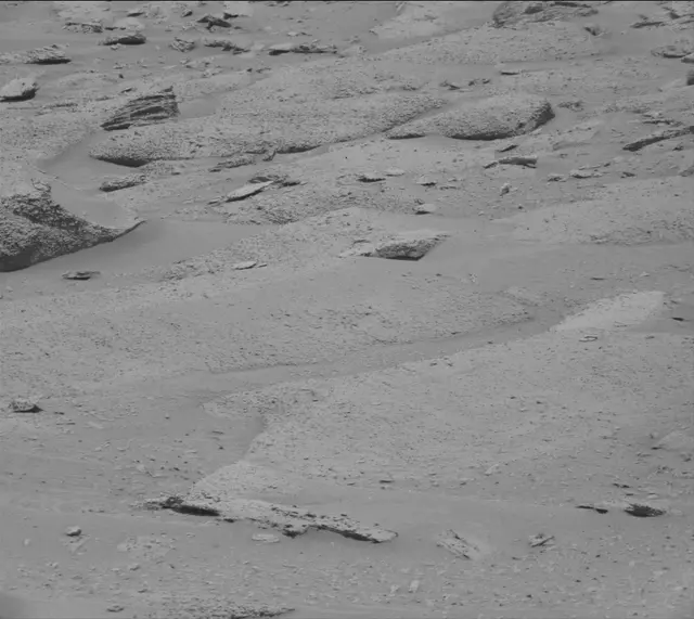 Sol 3855: Mast Camera (Mastcam)