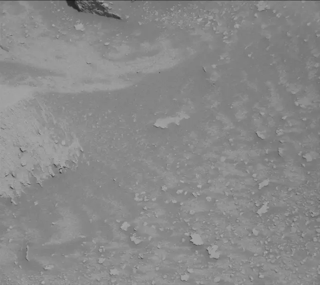 Sol 3855: Mast Camera (Mastcam)