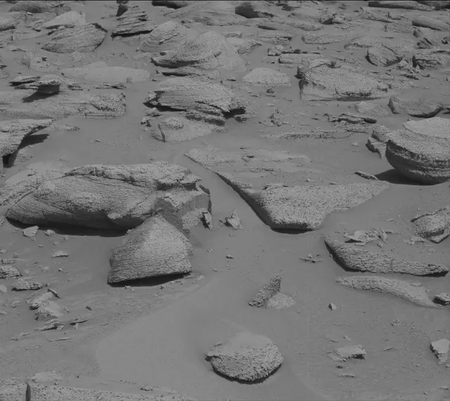 Sol 3856: Mast Camera (Mastcam)