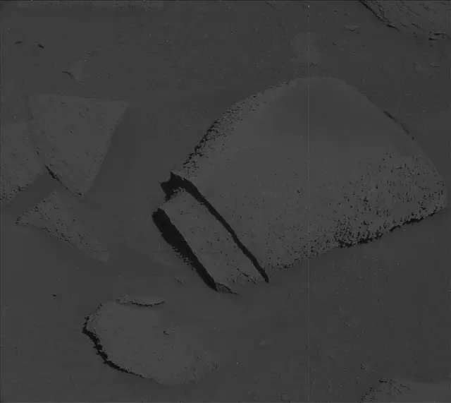 Sol 3856: Mast Camera (Mastcam)