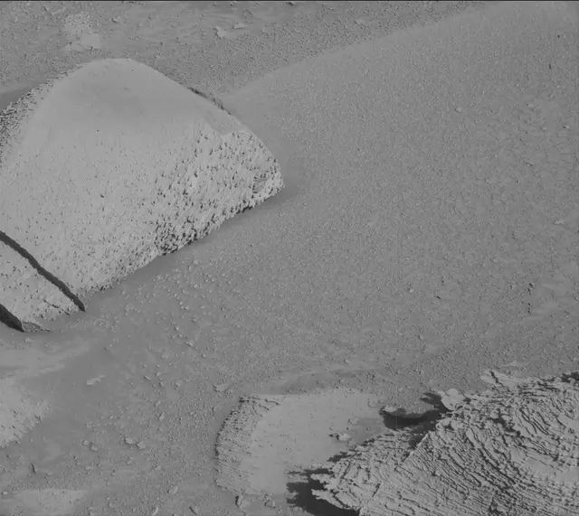 Sol 3856: Mast Camera (Mastcam)