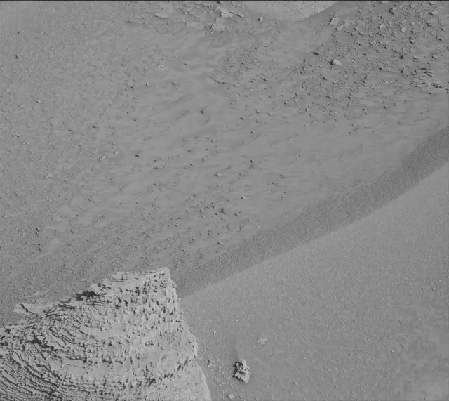 Sol 3856: Mast Camera (Mastcam)