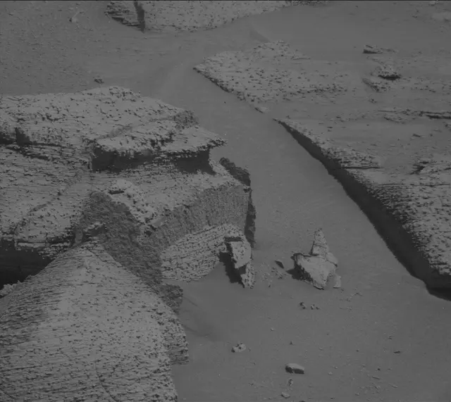 Sol 3856: Mast Camera (Mastcam)