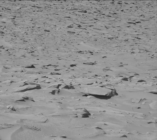 Sol 3857: Mast Camera (Mastcam)