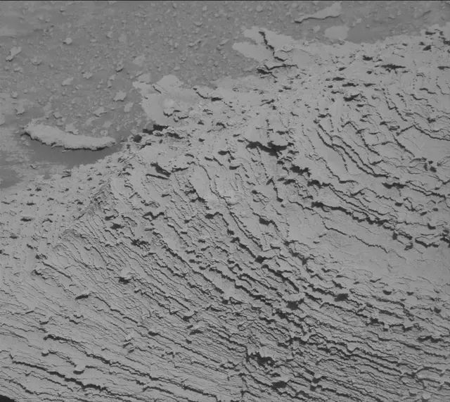 Sol 3857: Mast Camera (Mastcam)