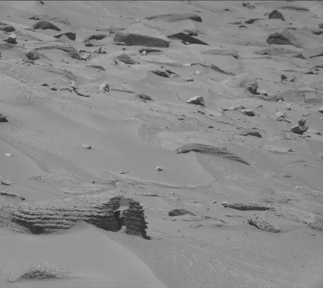 Sol 3857: Mast Camera (Mastcam)