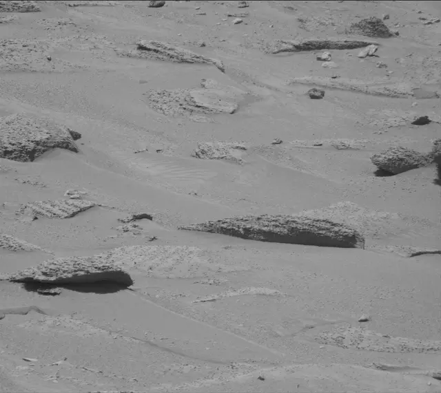 Sol 3857: Mast Camera (Mastcam)