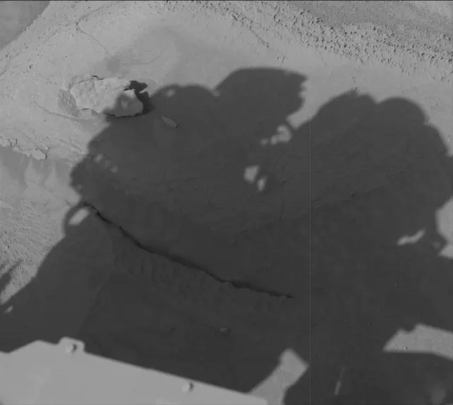 Sol 3858: Mast Camera (Mastcam)
