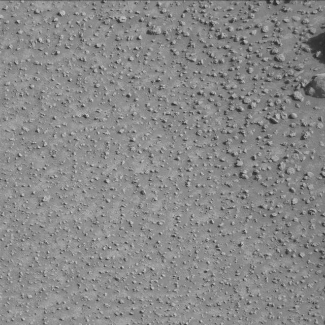 Sol 3858: Mast Camera (Mastcam)