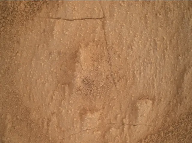 Sol 3858: Mars Hand Lens Imager (MAHLI)