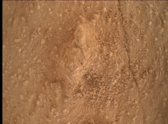 Sol 3858: Mars Hand Lens Imager (MAHLI)