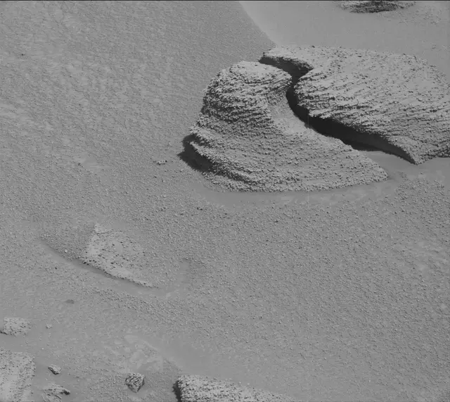 Sol 3859: Mast Camera (Mastcam)