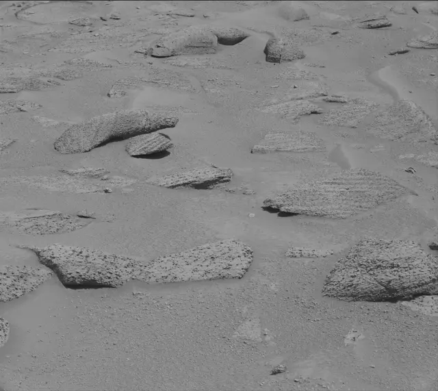 Sol 3859: Mast Camera (Mastcam)