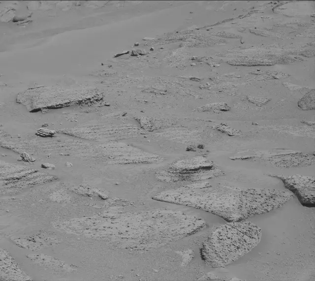 Sol 3859: Mast Camera (Mastcam)