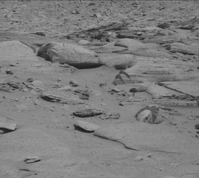 Sol 3859: Mast Camera (Mastcam)