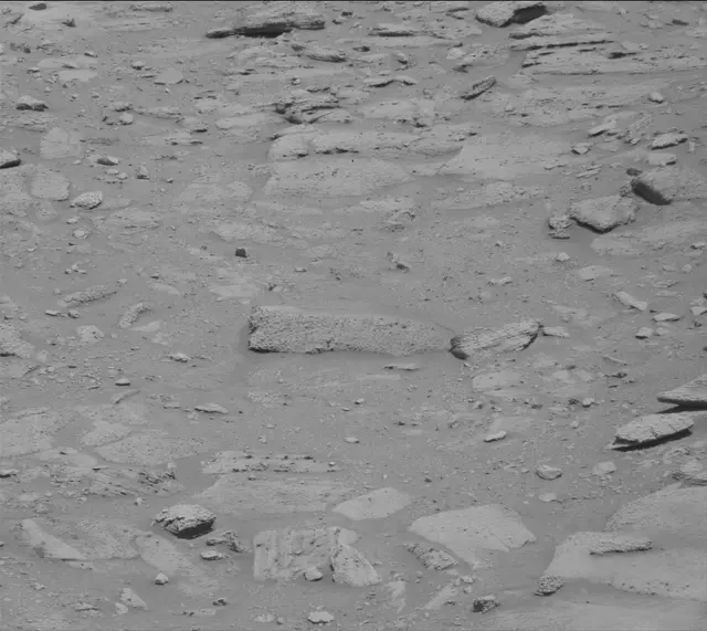 Sol 3859: Mast Camera (Mastcam)
