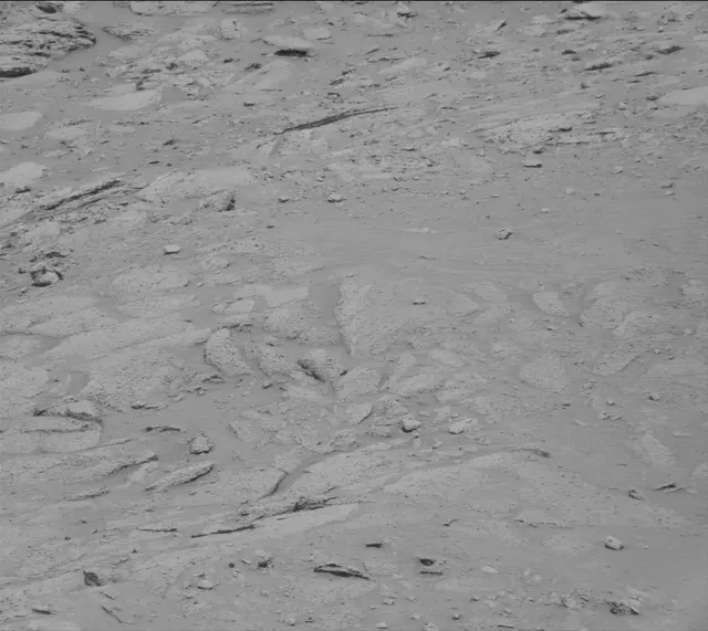 Sol 3859: Mast Camera (Mastcam)