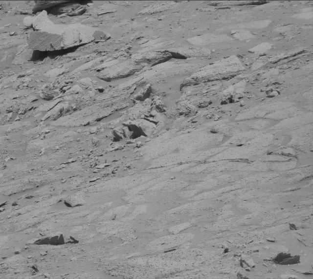 Sol 3859: Mast Camera (Mastcam)