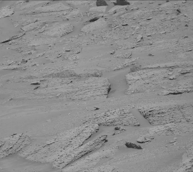 Sol 3859: Mast Camera (Mastcam)
