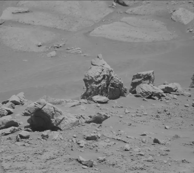 Sol 3859: Mast Camera (Mastcam)