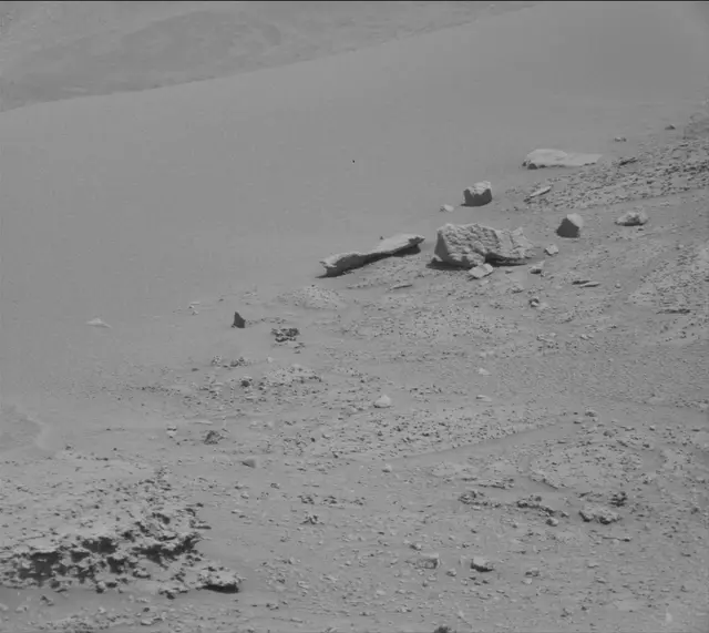 Sol 3859: Mast Camera (Mastcam)
