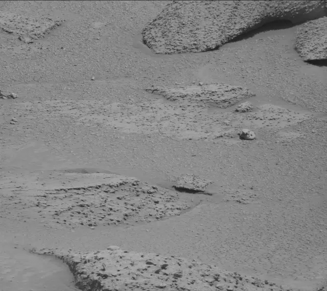 Sol 3859: Mast Camera (Mastcam)