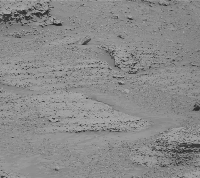 Sol 3859: Mast Camera (Mastcam)