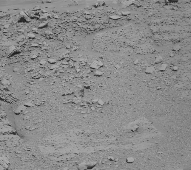 Sol 3859: Mast Camera (Mastcam)