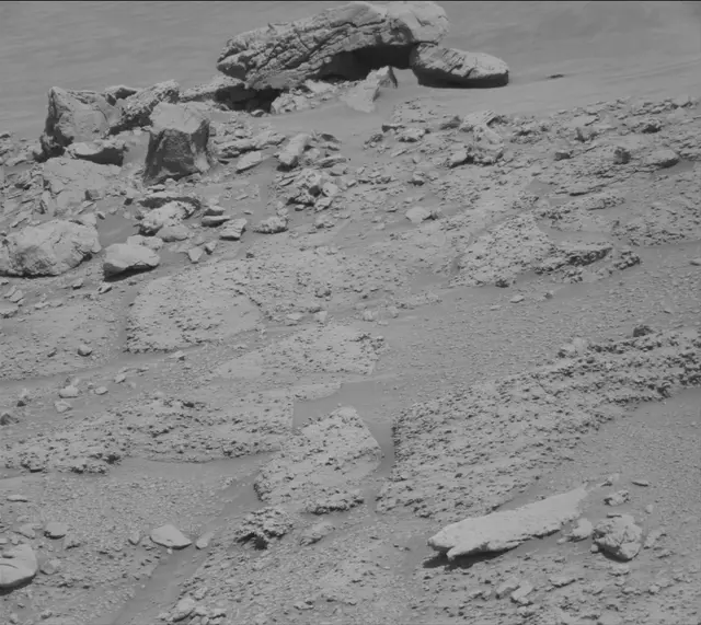 Sol 3859: Mast Camera (Mastcam)