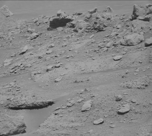 Sol 3859: Mast Camera (Mastcam)