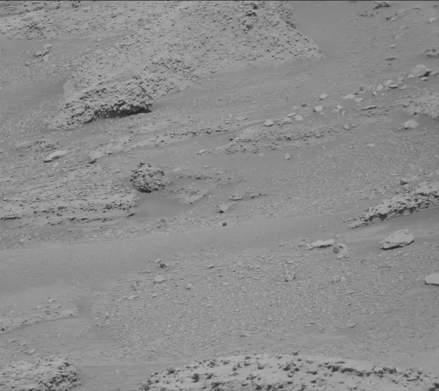 Sol 3859: Mast Camera (Mastcam)