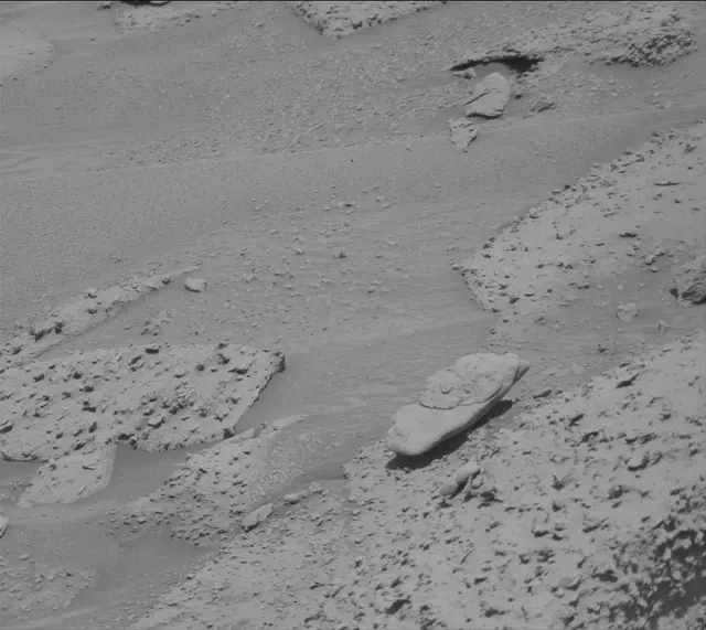 Sol 3859: Mast Camera (Mastcam)