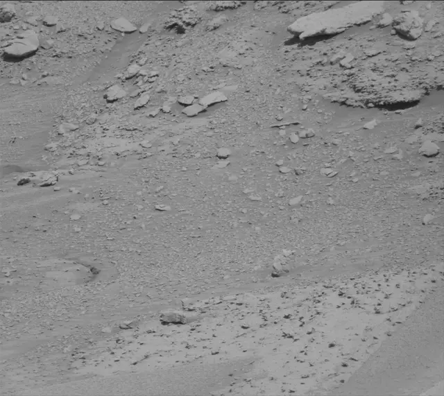 Sol 3859: Mast Camera (Mastcam)