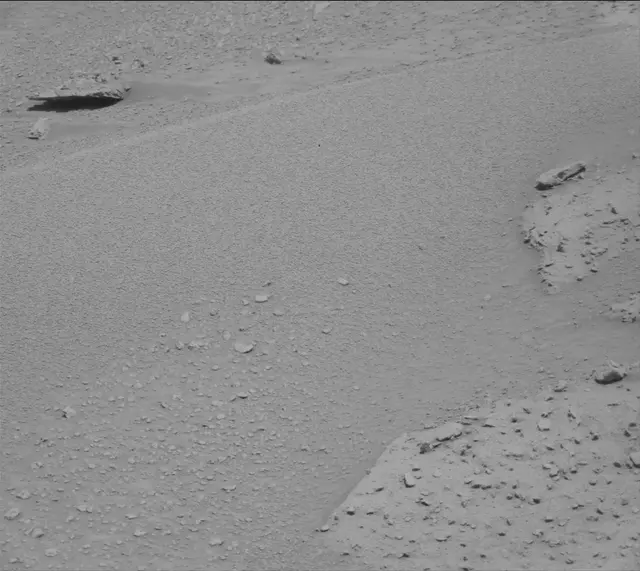 Sol 3859: Mast Camera (Mastcam)