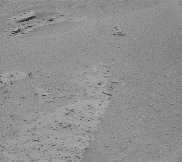 Sol 3859: Mast Camera (Mastcam)