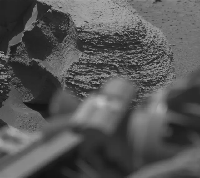 Sol 3859: Mast Camera (Mastcam)