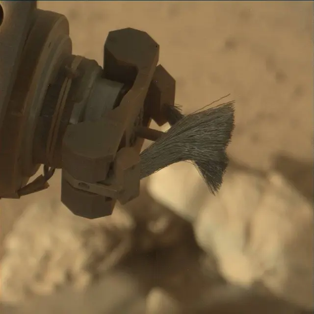 Sol 3859: Mast Camera (Mastcam)