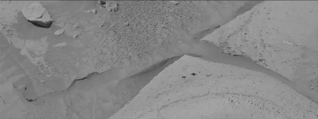 Sol 3860: Mast Camera (Mastcam)